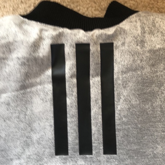 Woman’s Bomber Adidas Jacket - Picture 9 of 11